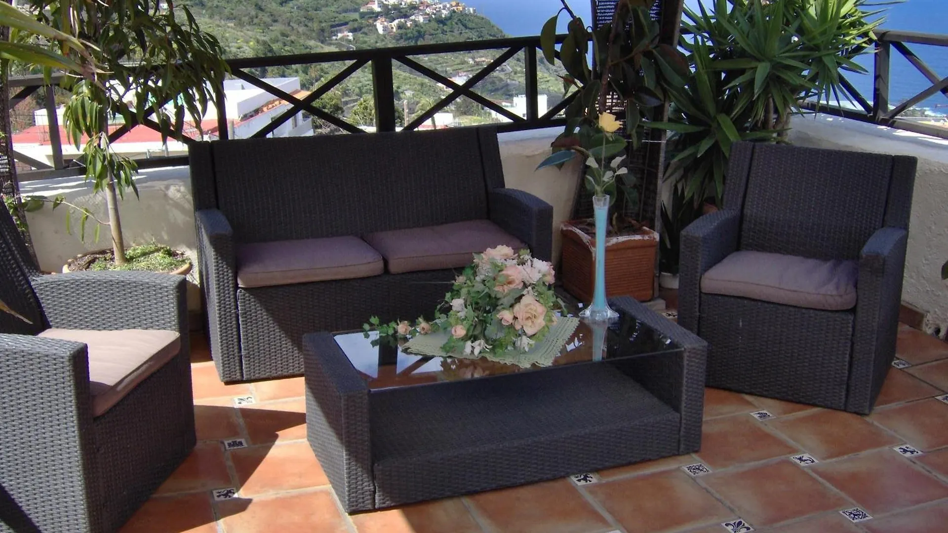 Rustikale Ferienwohnung Mit Balkon Und Meerblick イコー・デ・ロス・ビノス